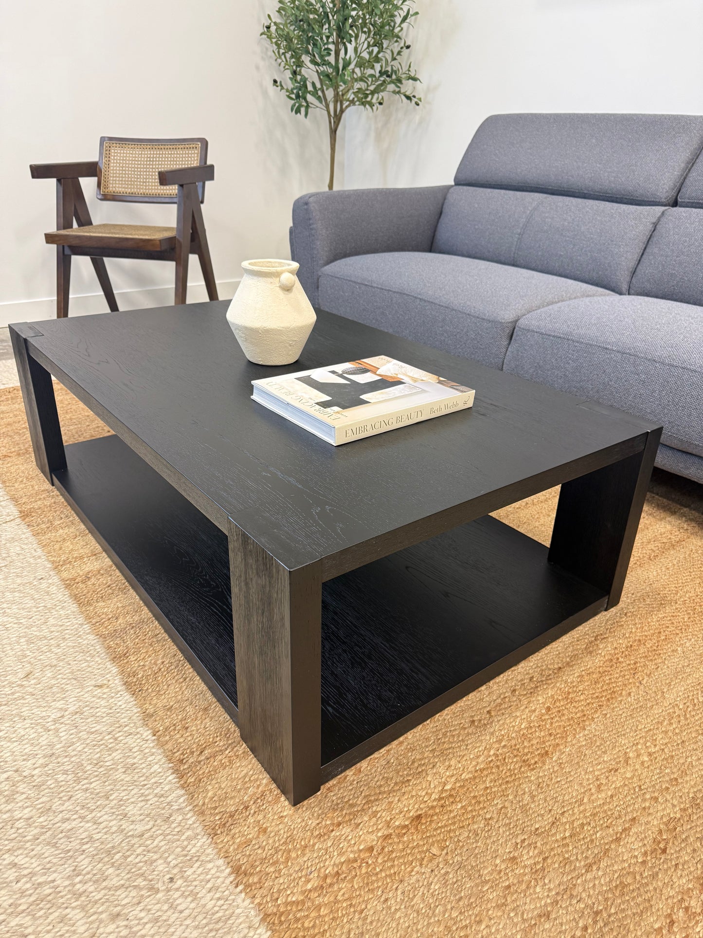 Solid wood coffee table New