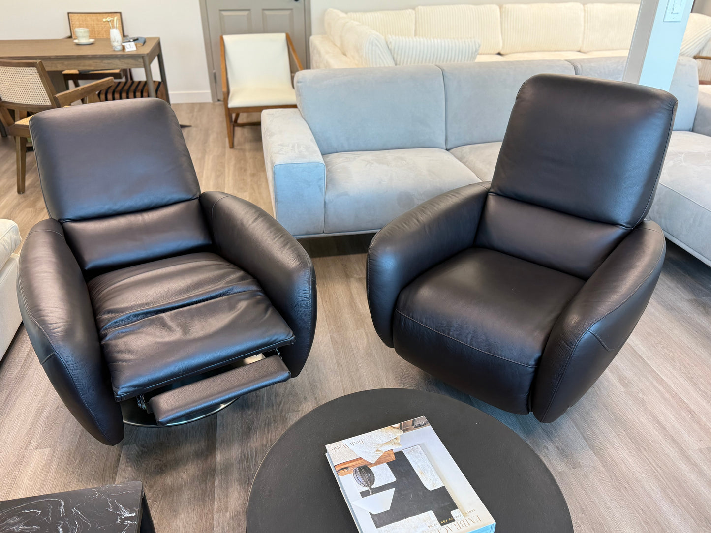 Natuzzi Italia Genny Leather recliner