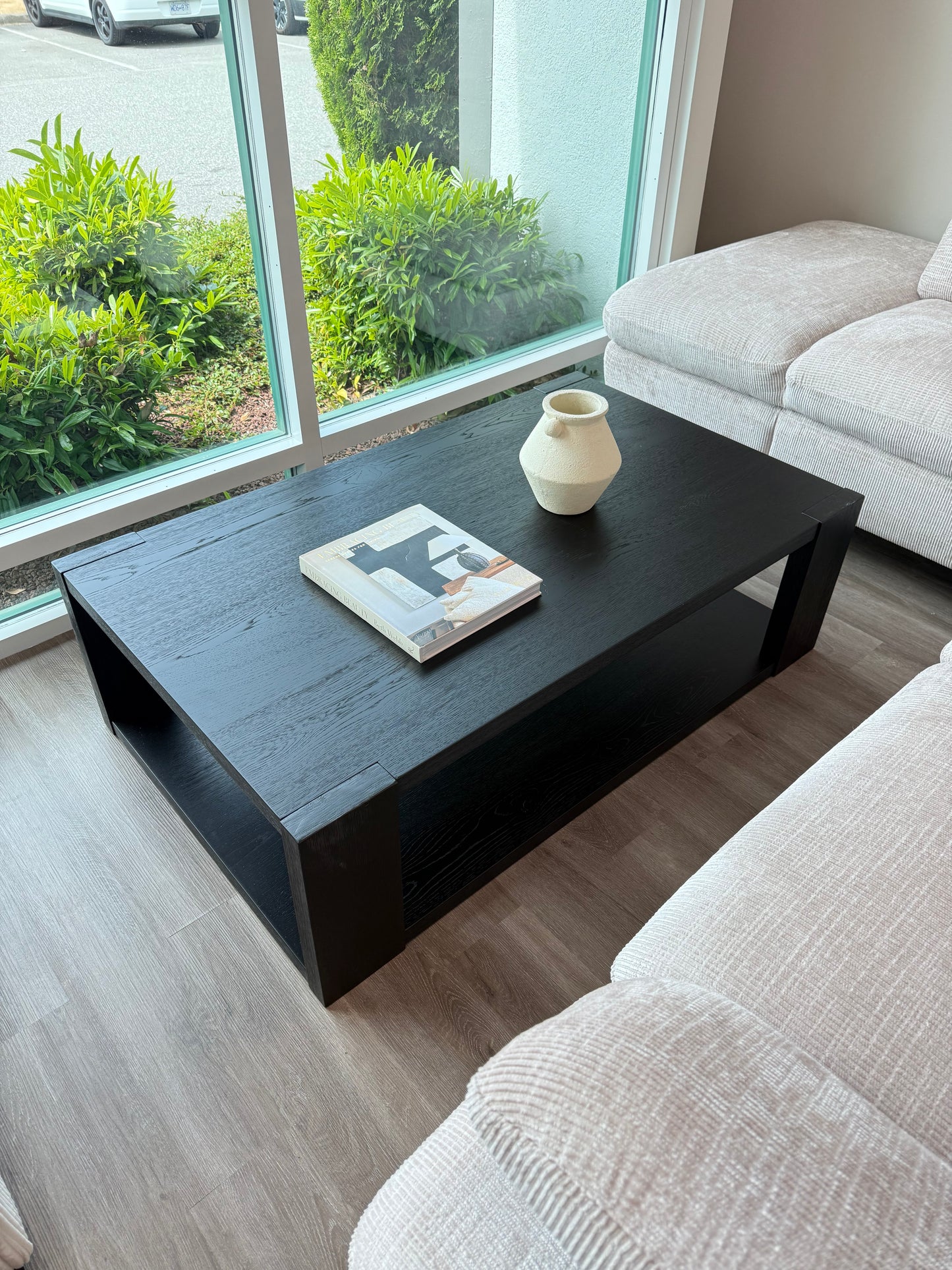 Solid wood coffee table New
