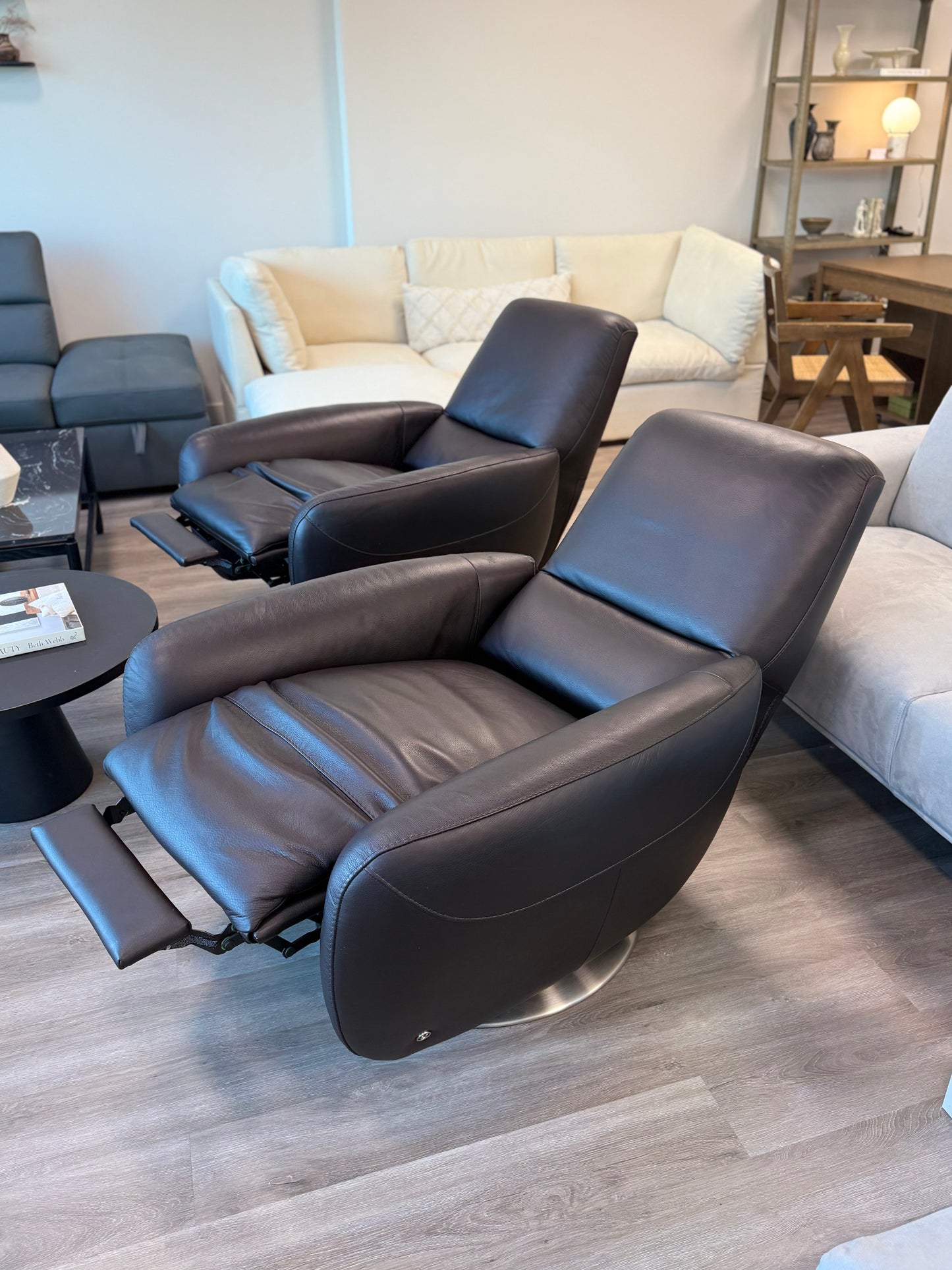 Natuzzi Italia Genny Leather recliner