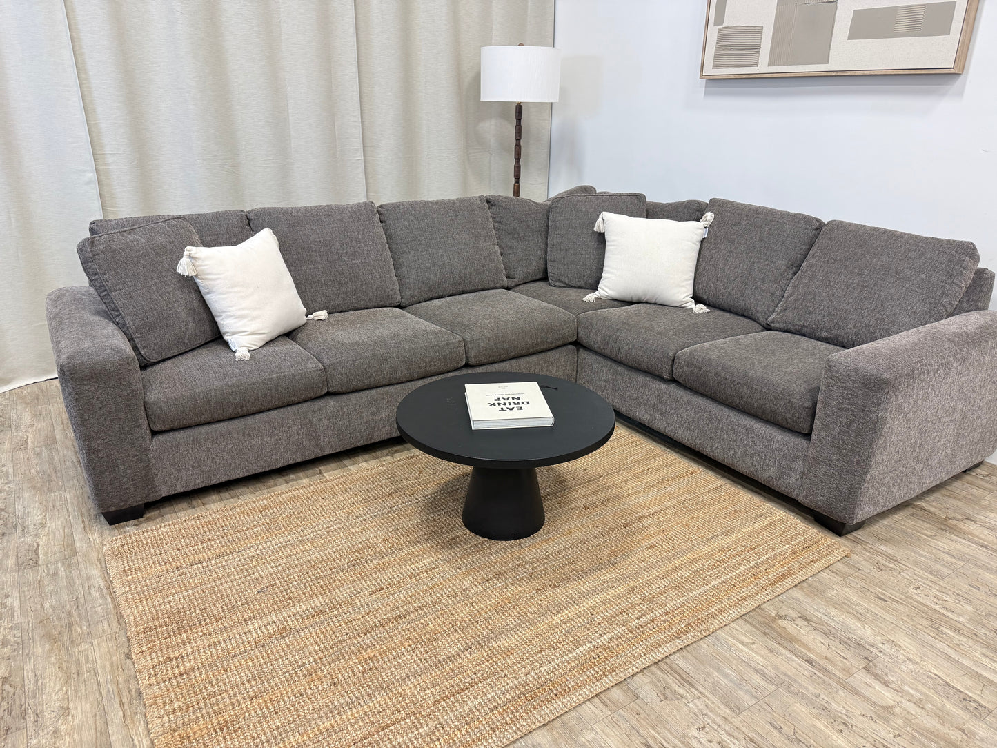 Pre-Owned Stylus Canadian Sectional