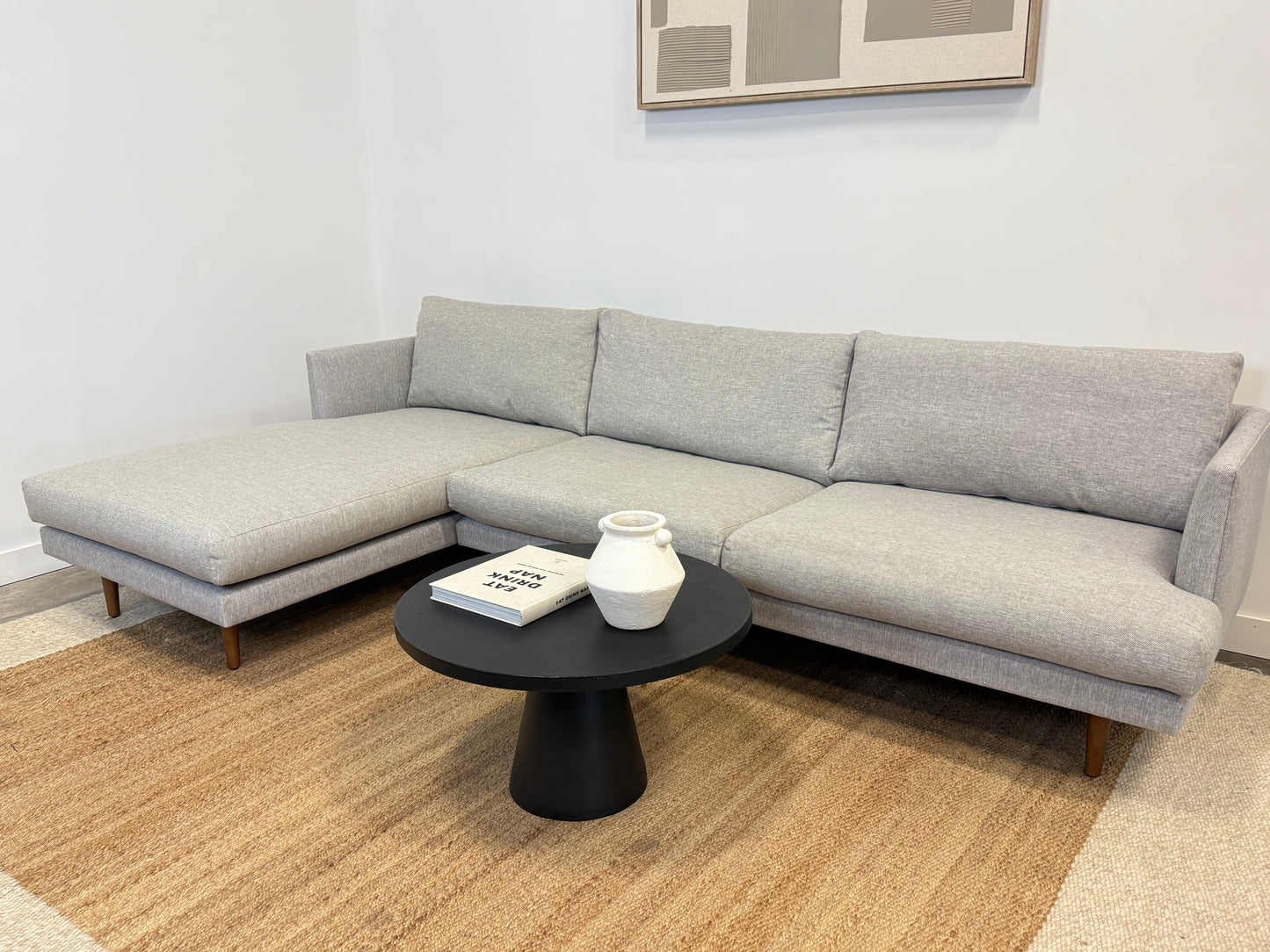 Article Burrard Sectional