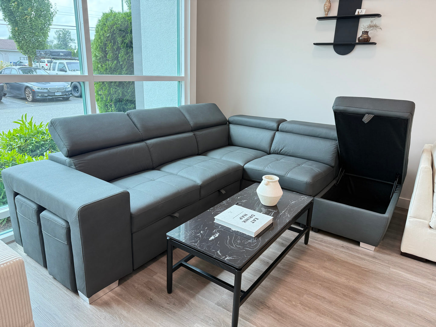 Magnum Sleeper Sectional