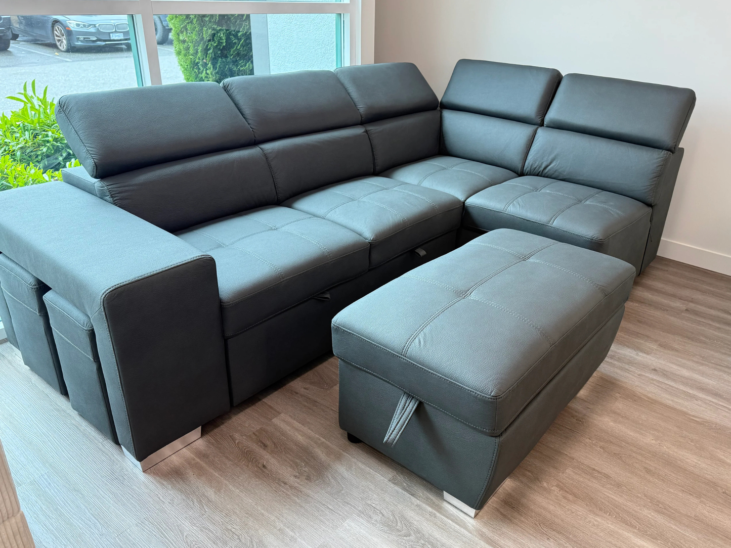 Magnum Sleeper Sectional