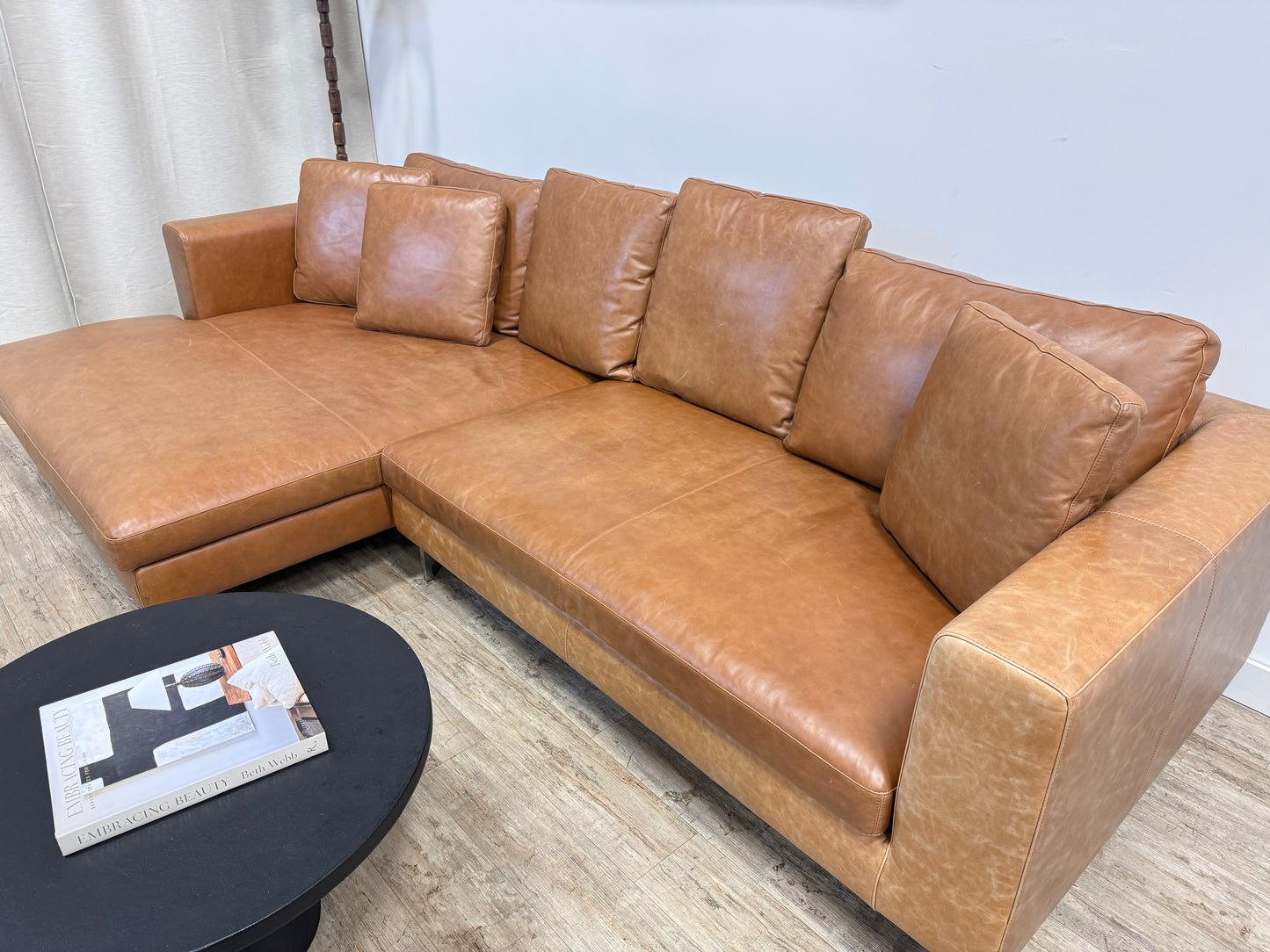 Pre-Owned Leather Sectional – Rove Concepts
