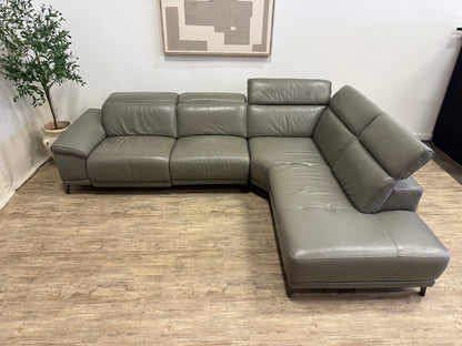 Pre owned Gilman Creek Leather Recliner Sectional