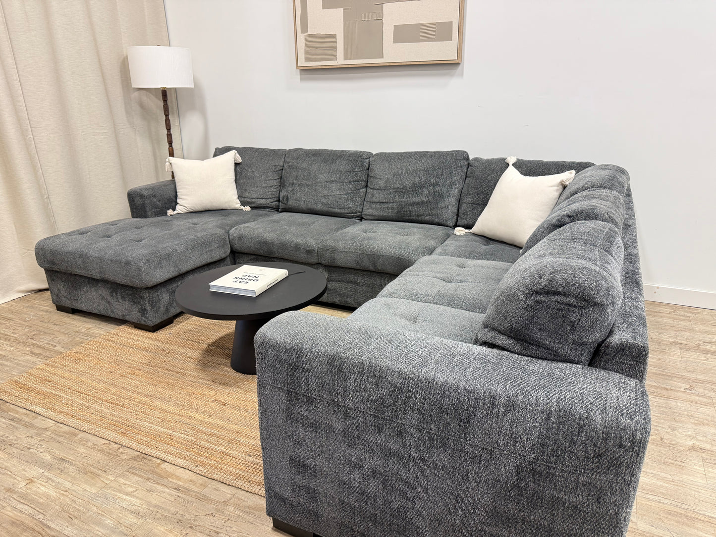 Pre-Owned Legend 4-Piece Sofa Bed — The Brick