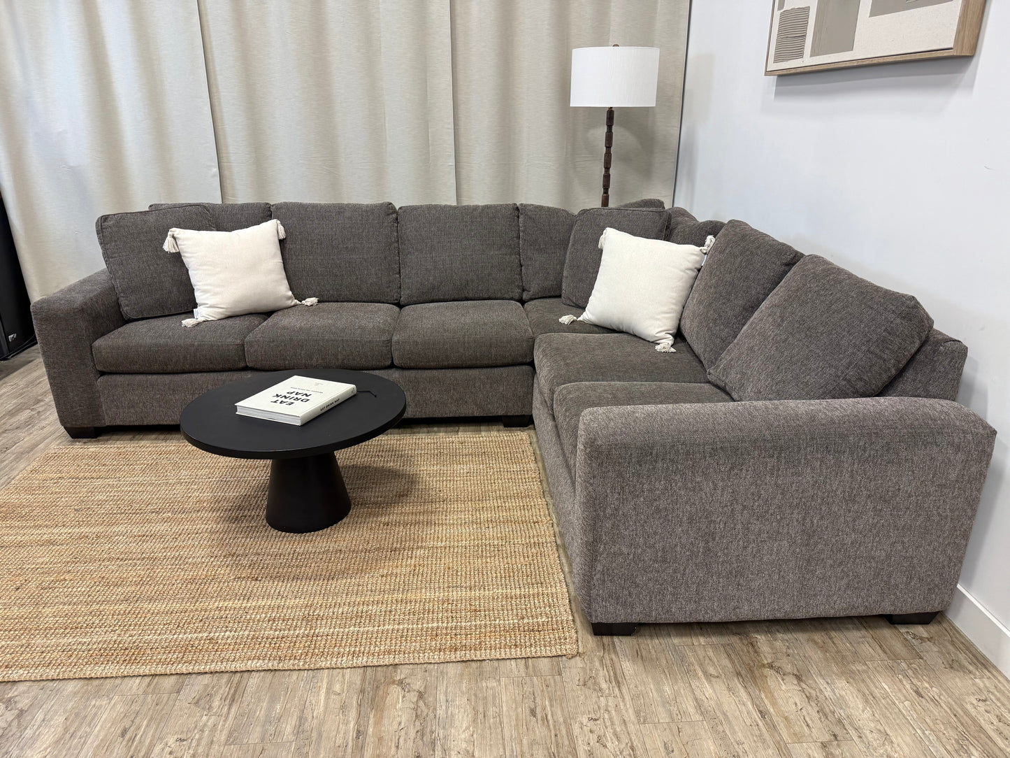 Pre-Owned Stylus Canadian Sectional
