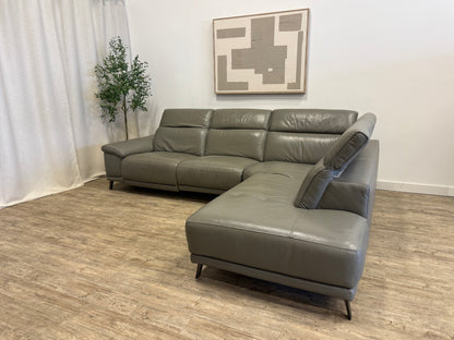Pre owned Gilman Creek Leather Recliner Sectional