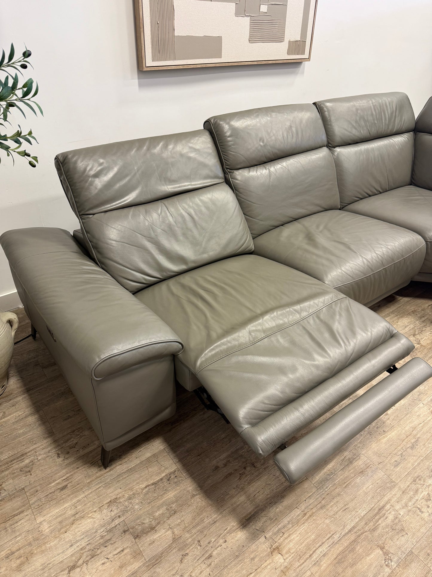 Pre owned Gilman Creek Leather Recliner Sectional
