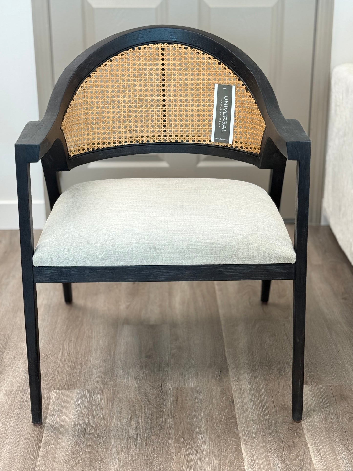 High-End Accent Chair by Universal Furniture