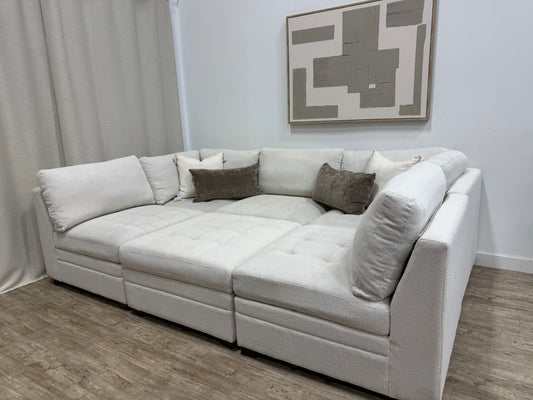 Thomasville Modular Sectional with Storage Ottoman – Cream