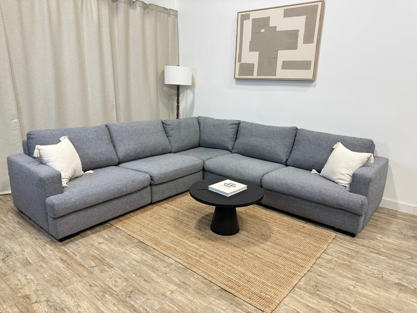 Pre-Owned 5-Piece Modular Sectional — QLiving