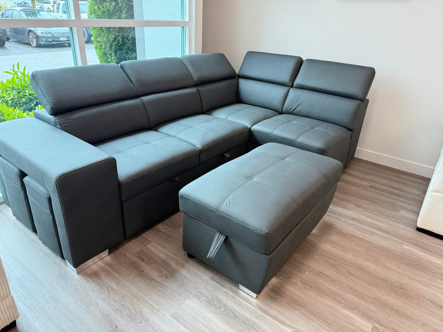 Magnum Sleeper Sectional