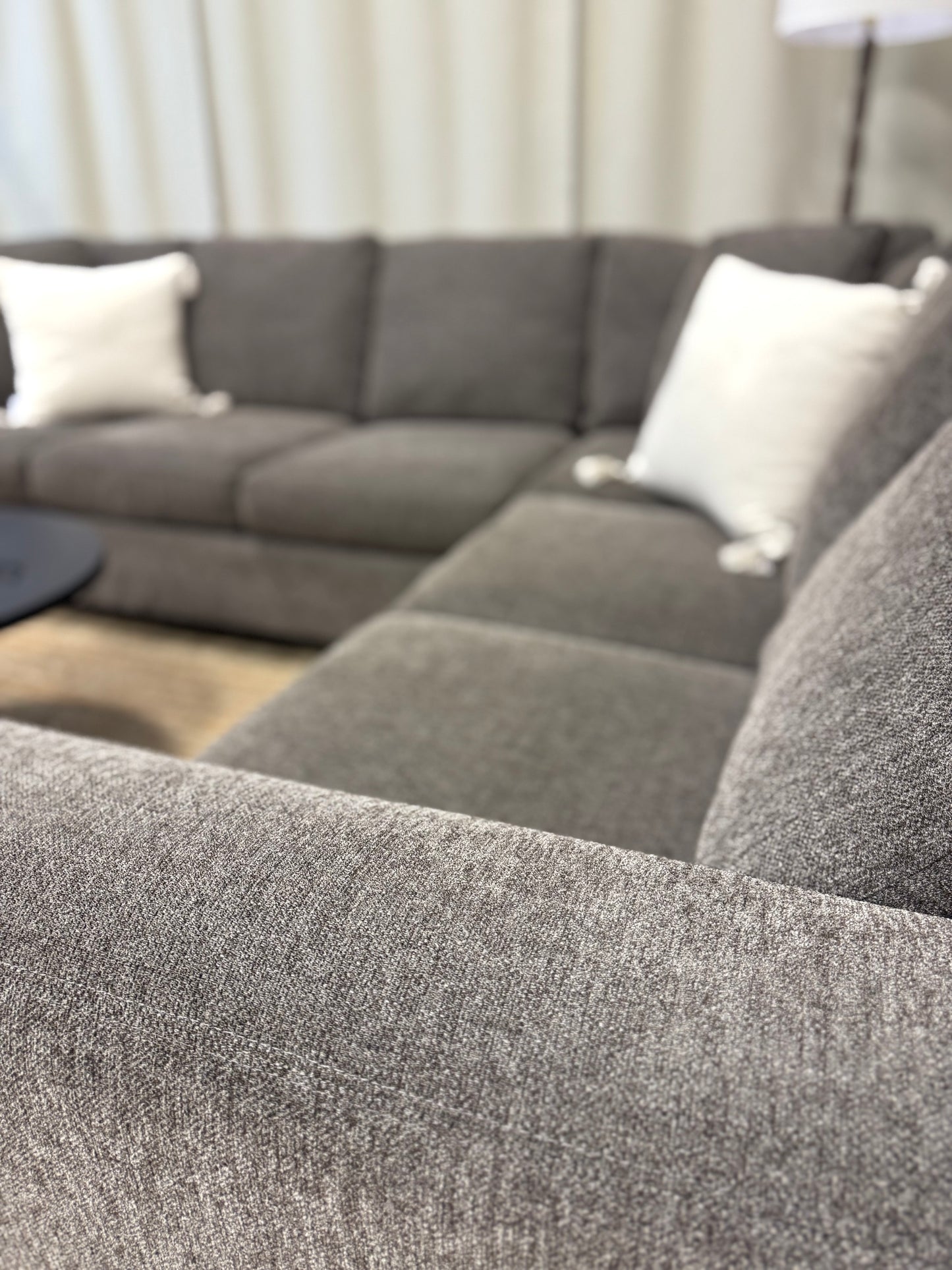 Pre-Owned Stylus Canadian Sectional