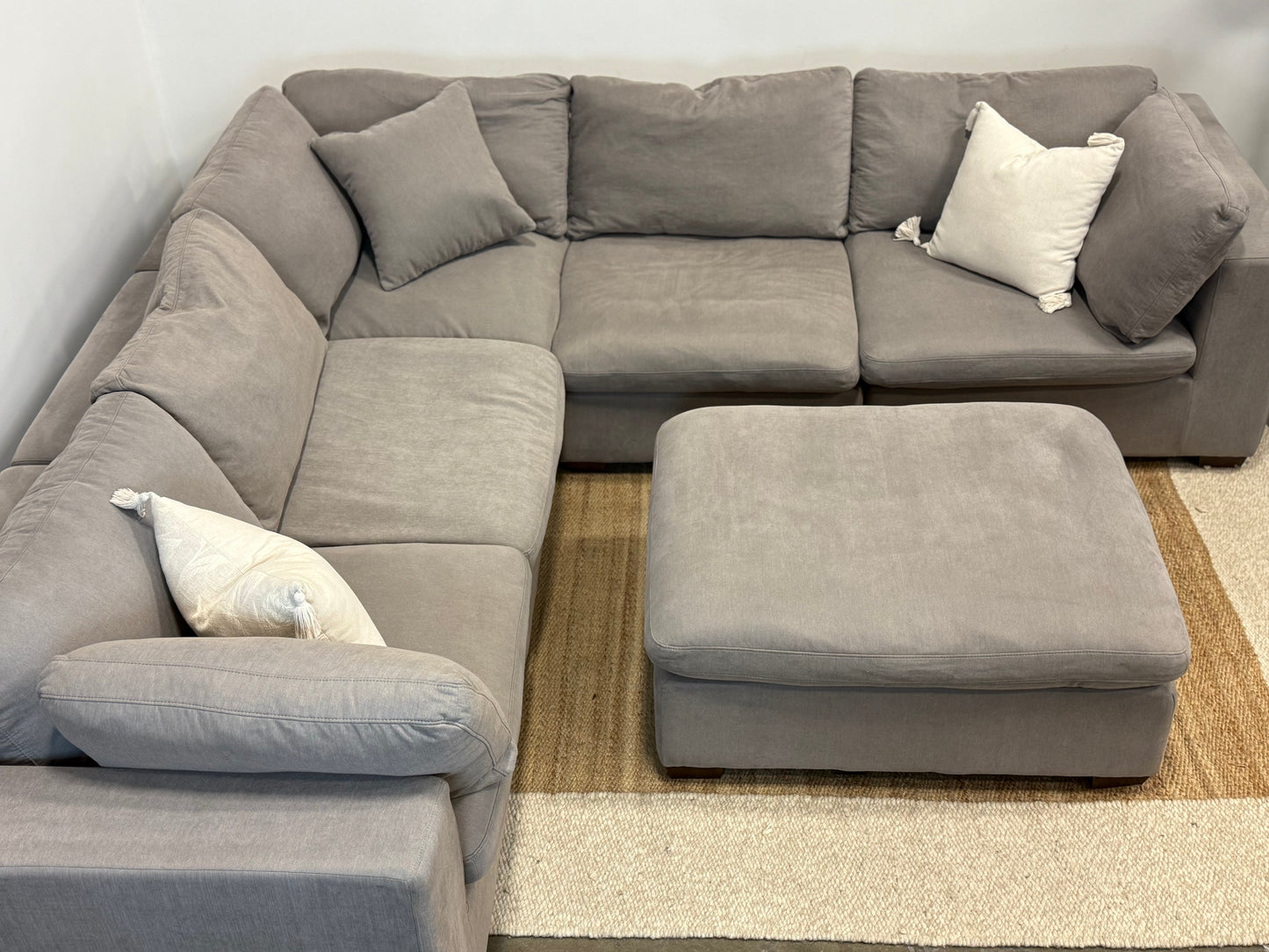 Cloud-Style Modular Sectional Sofa with Ottoman
