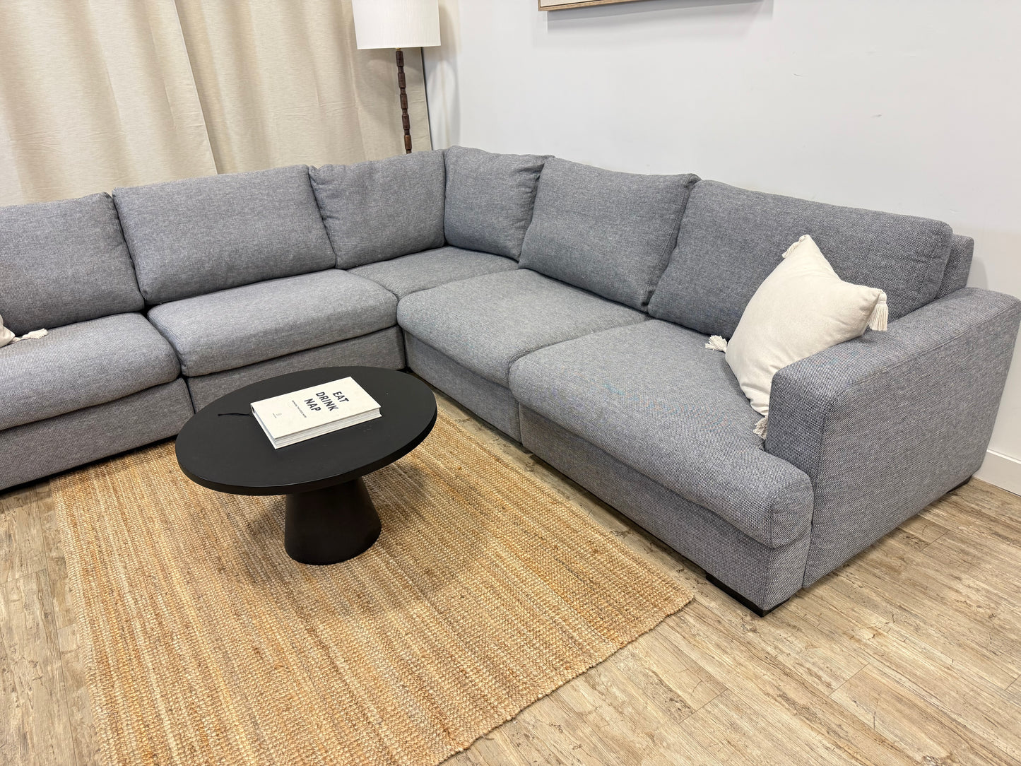 Pre-Owned 5-Piece Modular Sectional — QLiving